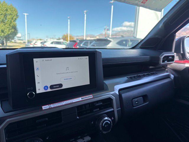 Used 2025 Toyota Tacoma SR5 AWD/4WD image 13