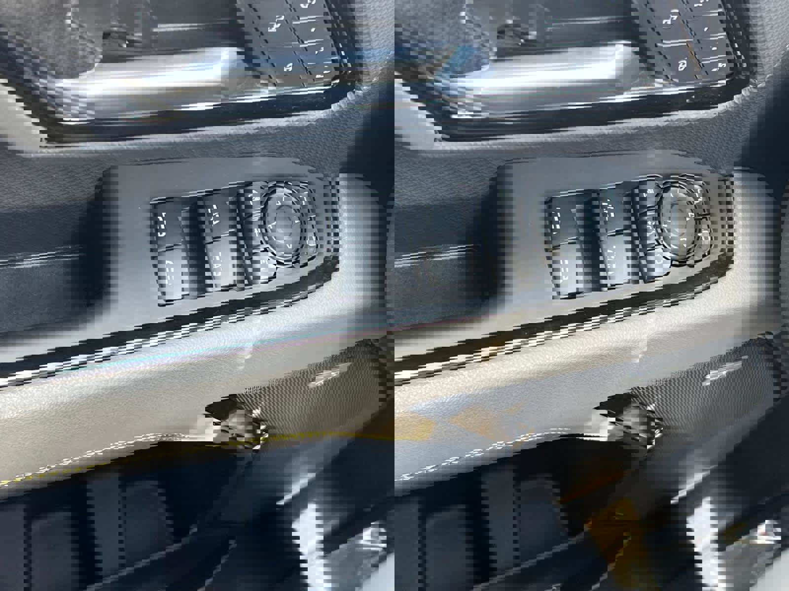 Certified 2024 Chevrolet Silverado 2500 ZR2 w/ Technology Package image 22