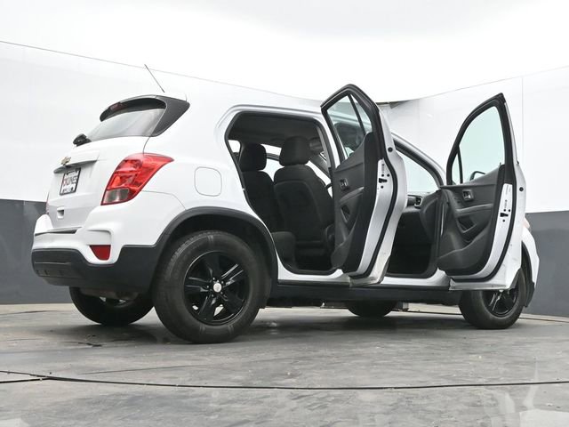 Used 2020 Chevrolet Trax LS FWD image 53