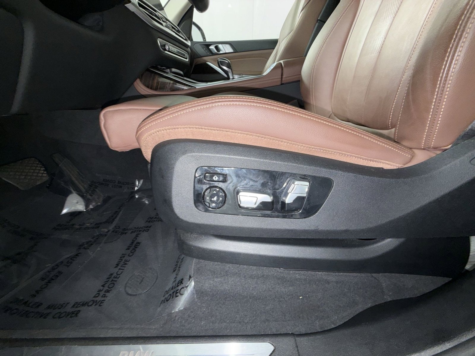 Used 2019 BMW X7 xDrive40i w/ Premium Package AWD/4WD image 14