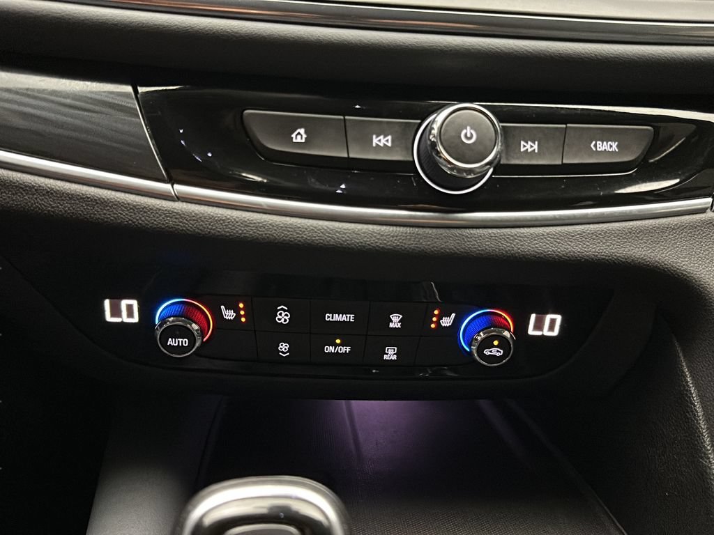 Used 2019 Buick Enclave Essence w/ Trailering Package, 5000 lbs. AWD/4WD image 31