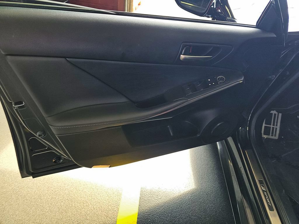 Used 2022 Lexus IS 350 F Sport AWD/4WD image 14
