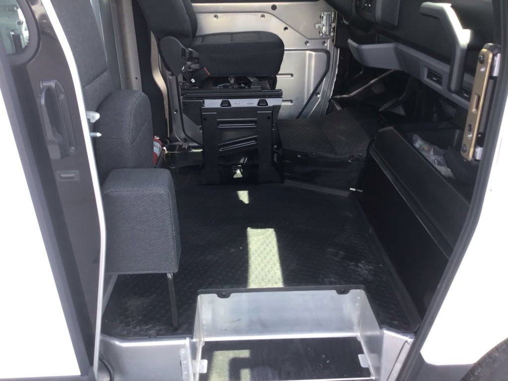 Used 2024 Chevrolet Brightdrop 600 w/ Commercial Equipment Package AWD/4WD image 8