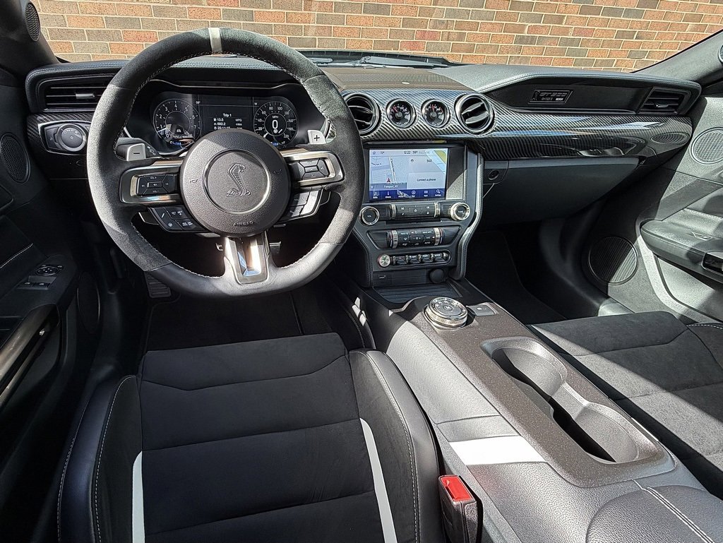 Used 2021 Ford Mustang Shelby GT500 w/ Technology Package image 13