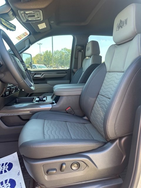New 2026 Chevrolet Silverado 2500 ZR2 w/ ZR2 Bison Edition image 15