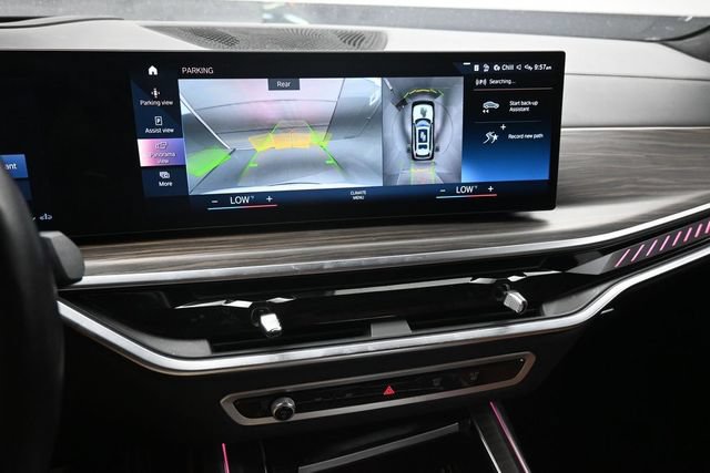 Used 2023 BMW X7 M60i w/ Executive Package AWD/4WD image 4