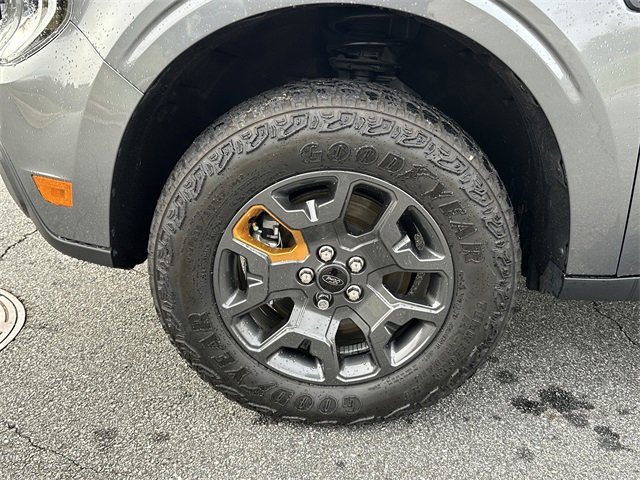 Used 2025 Ford Maverick Tremor image 12