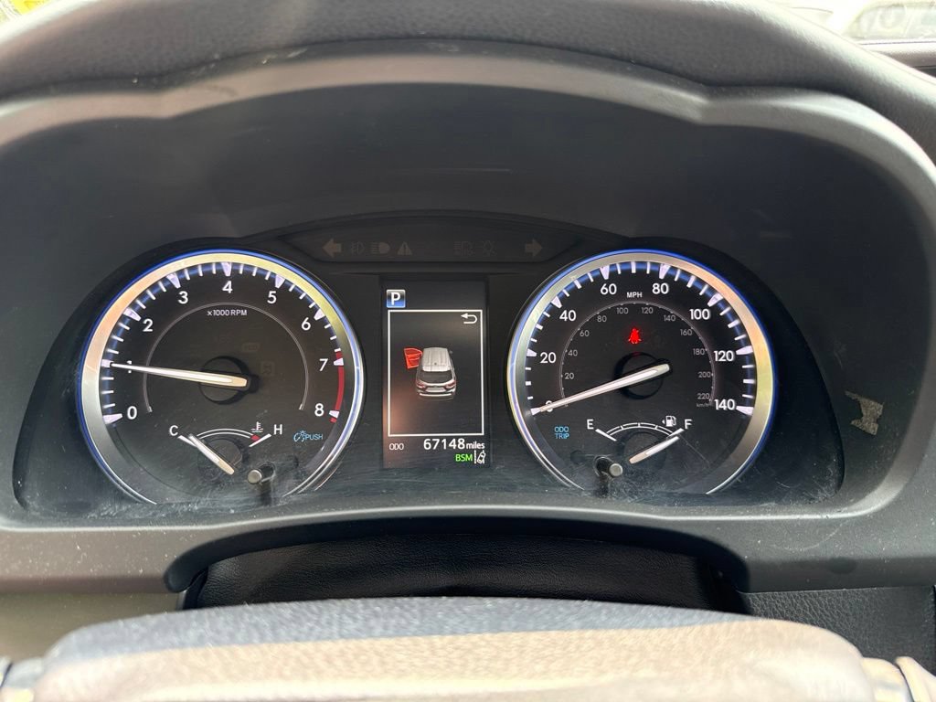 Used 2019 Toyota Highlander XLE AWD/4WD image 30