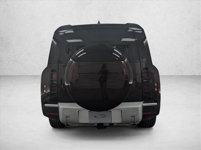 New 2025 Land Rover Defender 130 S image 10