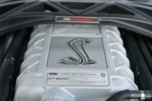 Used 2022 Ford Mustang Shelby GT500 w/ Carbon Fiber Track Pack RWD image 36