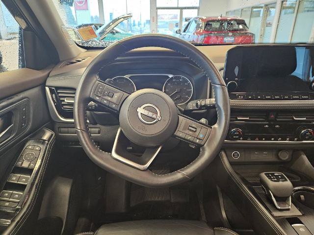 Certified 2023 Nissan Rogue SL w/ SL Premium Package AWD/4WD image 18