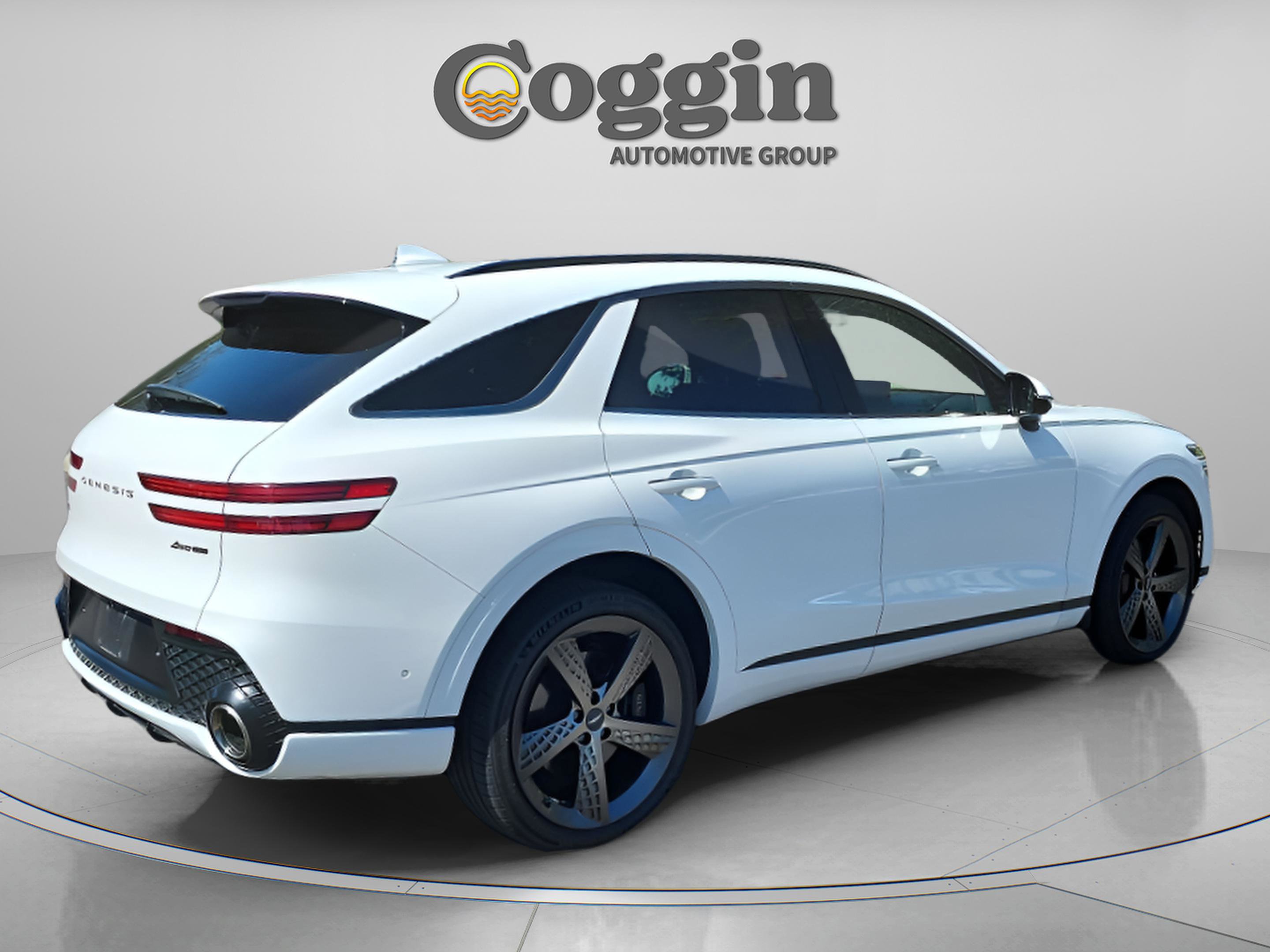 Used 2023 Genesis GV70 3.5T Sport w/ Sport Prestige Package AWD/4WD image 5