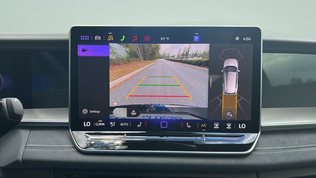 New 2026 Volkswagen Tiguan SE R-Line FWD image 16