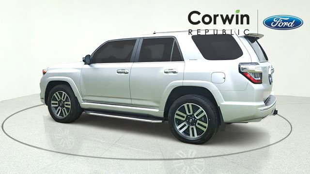 Used 2022 Toyota 4Runner Limited AWD/4WD image 5