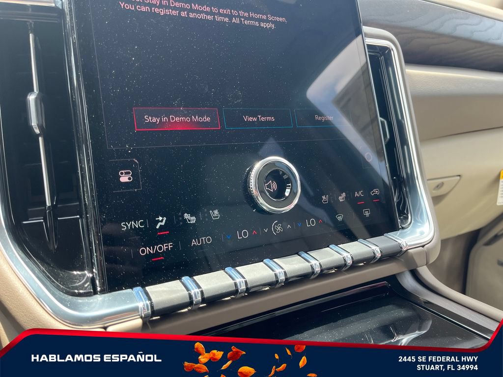 New 2026 GMC Yukon XL Denali w/ Denali Reserve Package AWD/4WD image 30