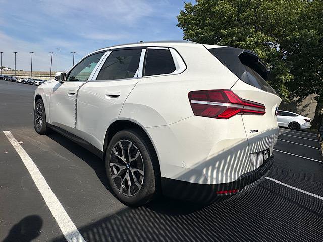 New 2026 BMW X3 xDrive30i w/ Premium Package AWD/4WD image 3