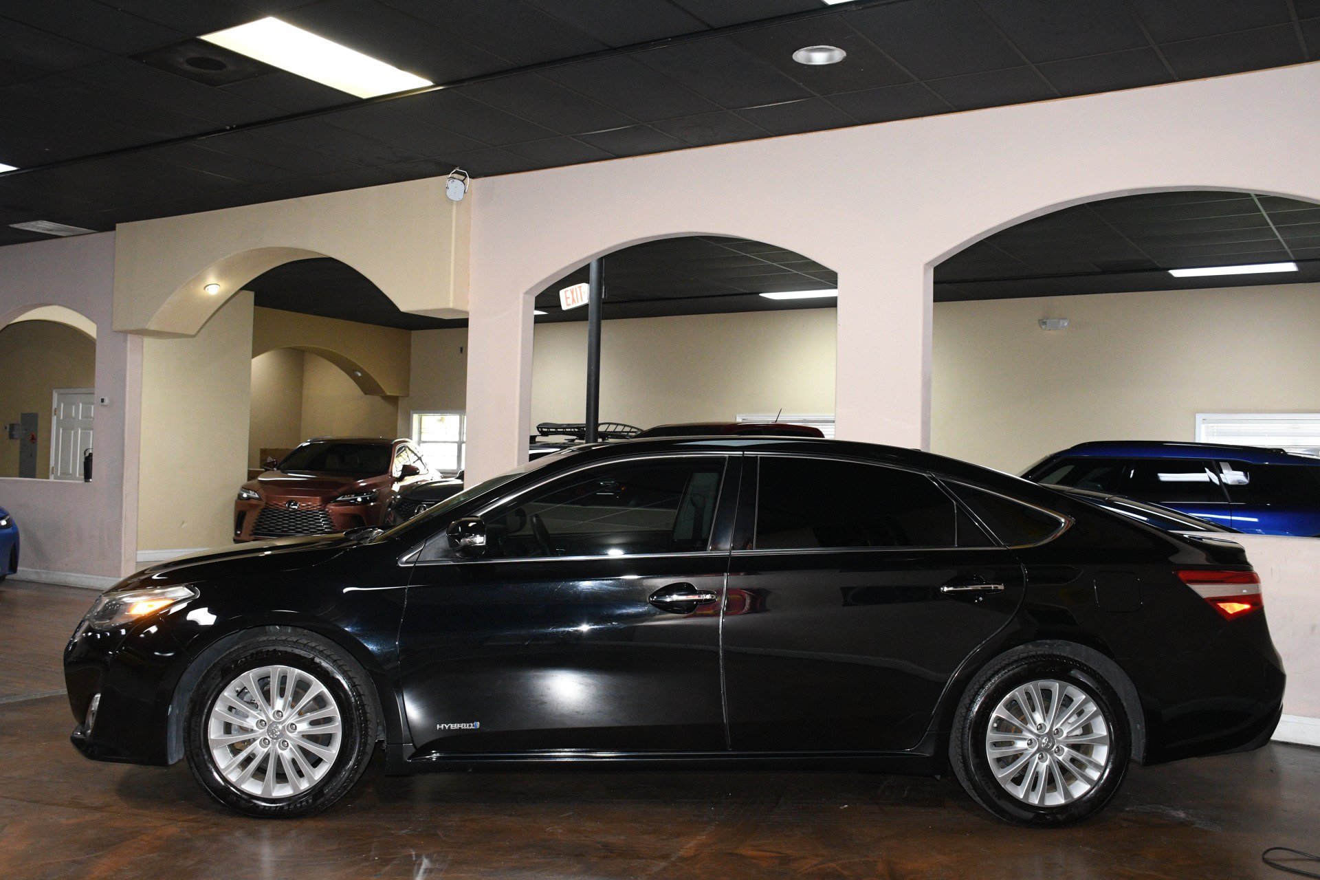 Used 2015 Toyota Avalon XLE Touring FWD image 51