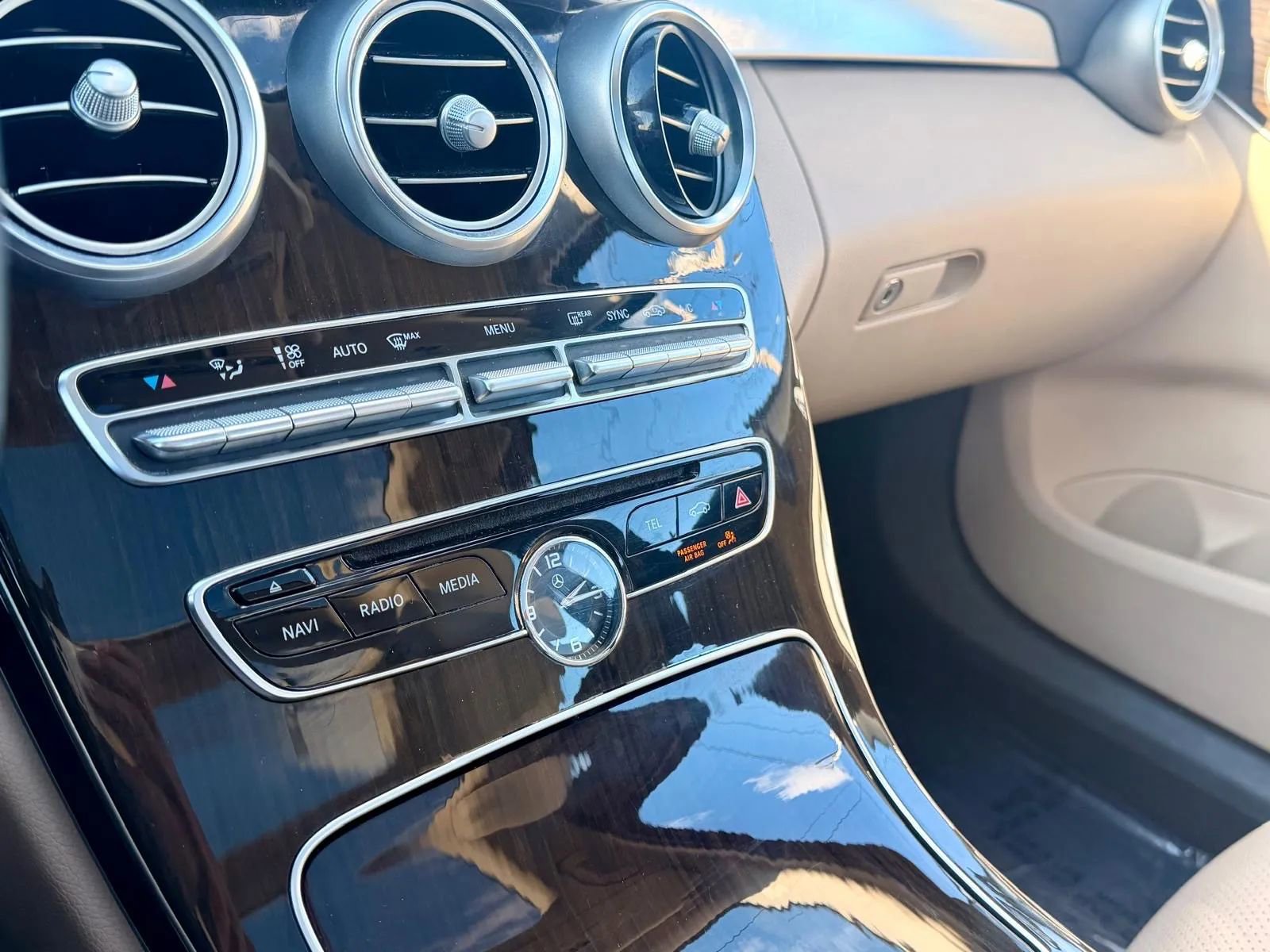 Used 2018 Mercedes-Benz C 300 C 300 4MATIC Sedan 4D image 15