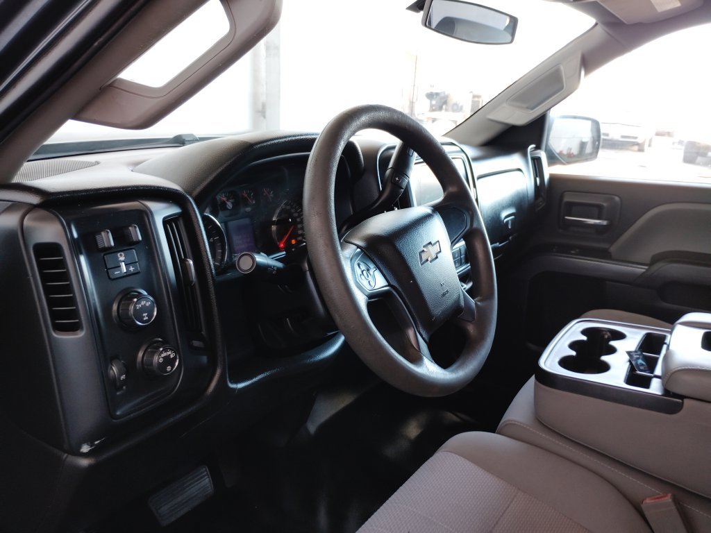 Used 2017 Chevrolet Silverado 2500 W/T AWD/4WD image 23