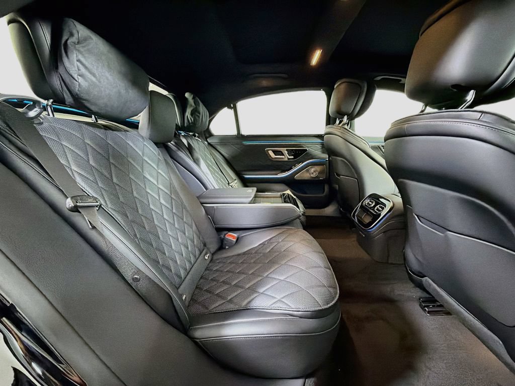 New 2027 Mercedes-Benz S 580 4MATIC Sedan image 30