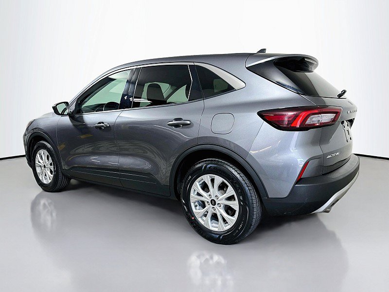 Used 2024 Ford Escape Active FWD image 5