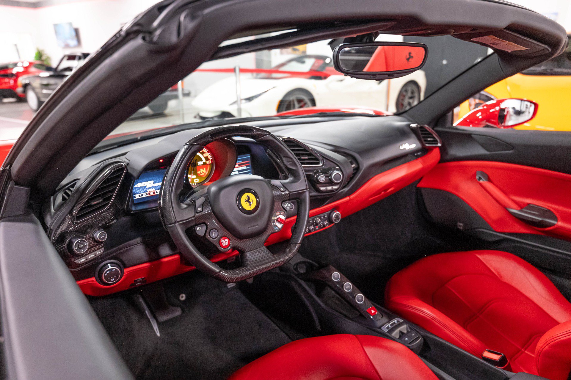 Used 2018 Ferrari 488 Spider RWD image 65