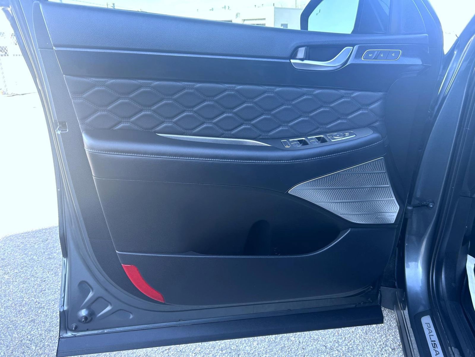 Used 2022 Hyundai Palisade Calligraphy w/ Cargo Package image 9