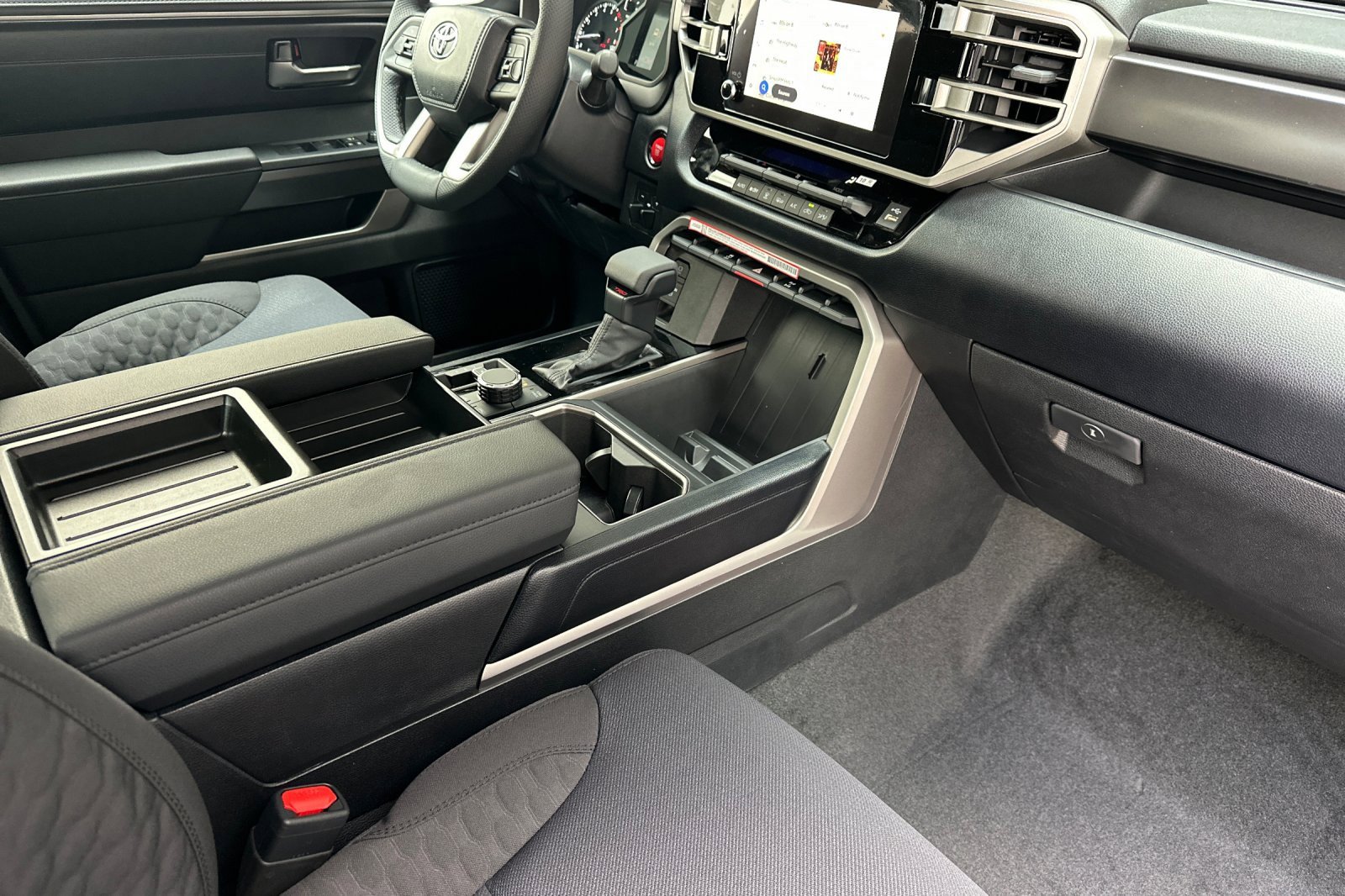 New 2026 Toyota Tundra SR5 image 17