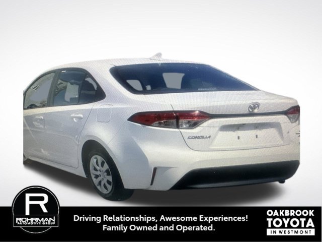 Used 2025 Toyota Corolla LE FWD image 9