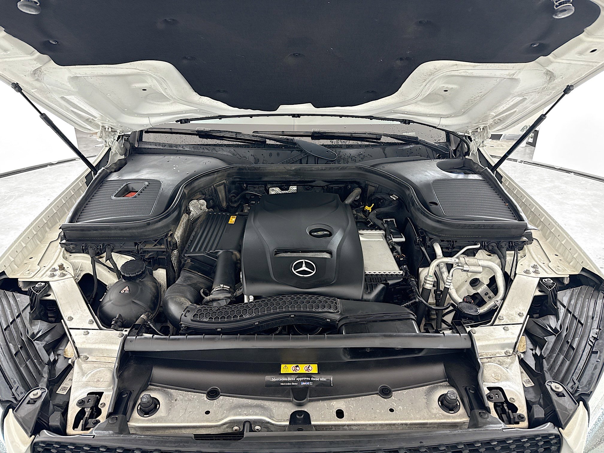 Used 2019 Mercedes-Benz GLC 300 4MATIC Coupe image 30