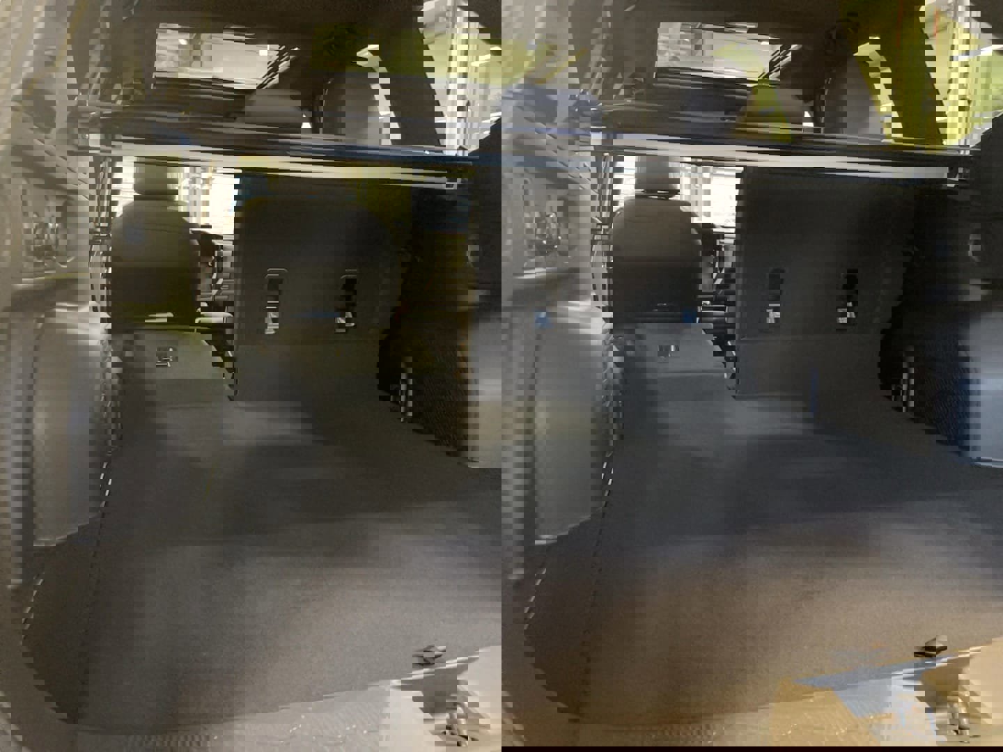 Used 2025 Subaru Forester Touring image 25