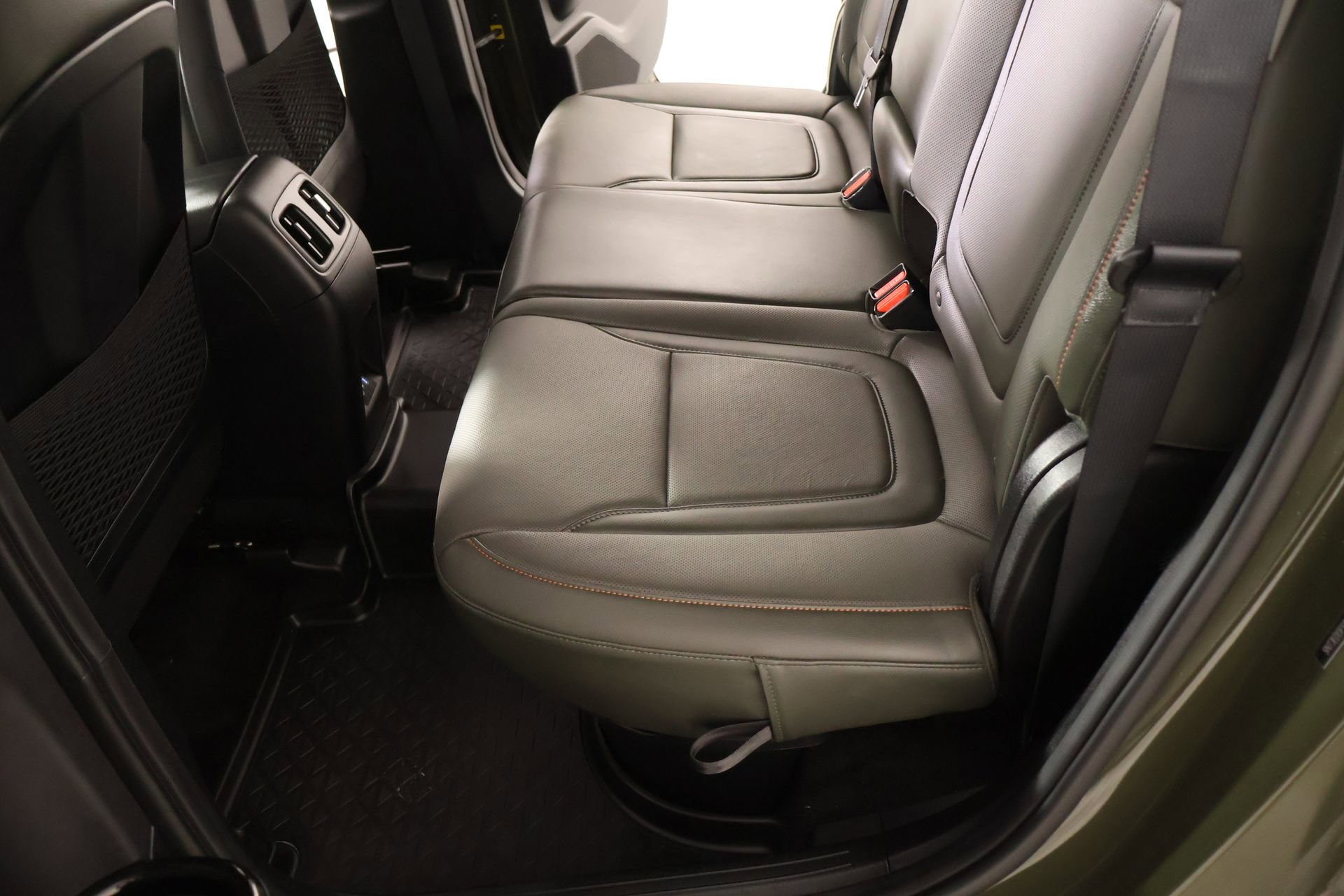Certified 2025 Hyundai Santa Cruz Limited AWD/4WD image 13