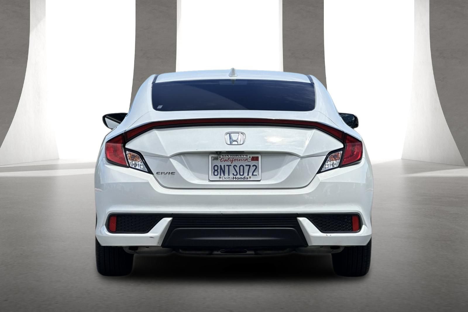 Used 2019 Honda Civic EX image 5
