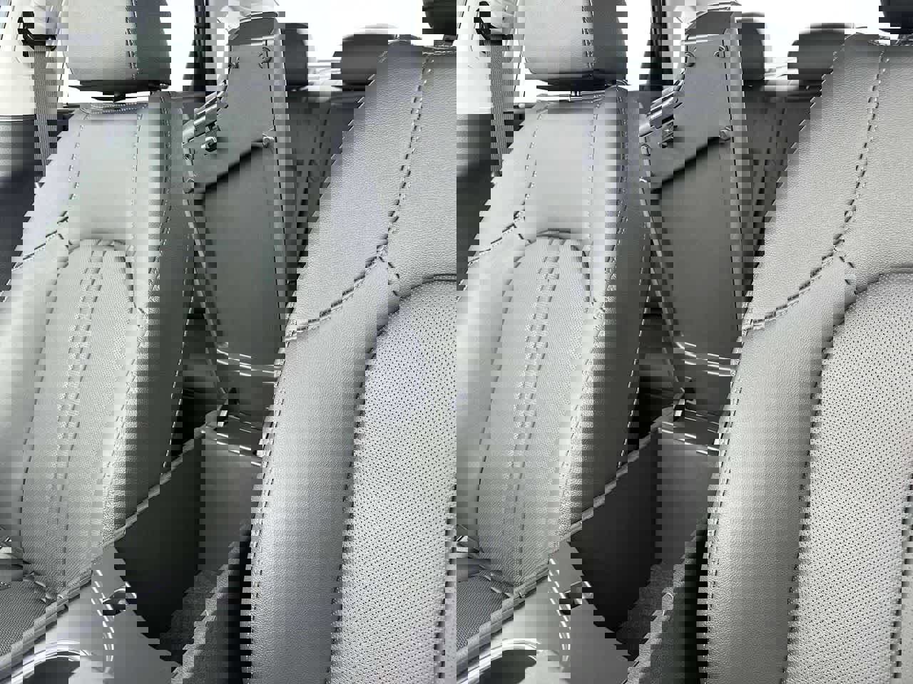 New 2025 Hyundai Sonata Limited image 14