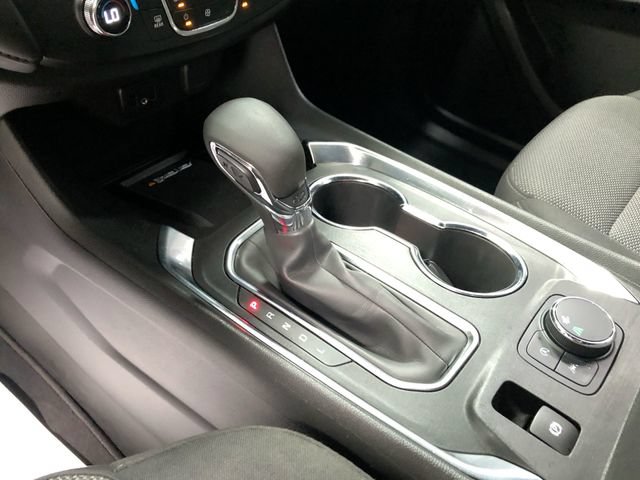 Used 2022 Chevrolet Traverse LT FWD image 24