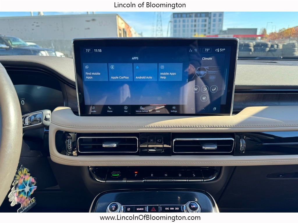 Certified 2022 Lincoln Nautilus Reserve w/ Equipment Group 201A image 38