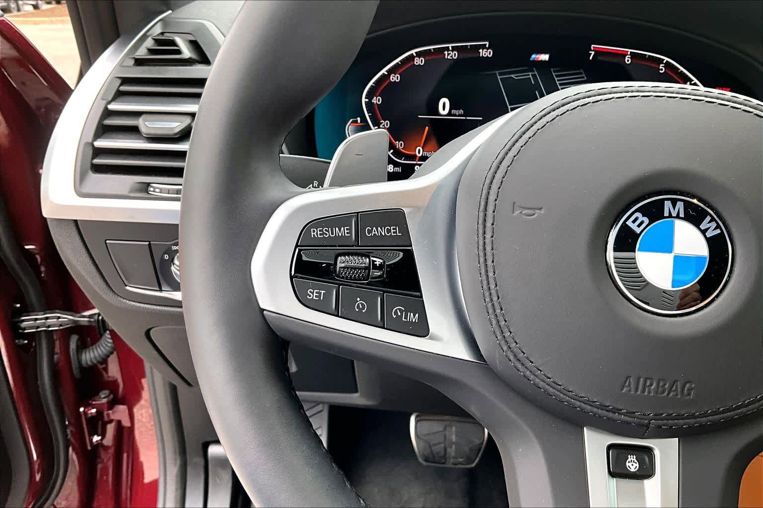 Certified 2025 BMW X4 xDrive30i AWD/4WD image 26
