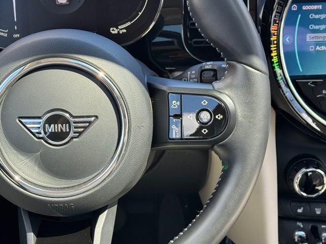 Used 2024 MINI Cooper SE FWD image 22