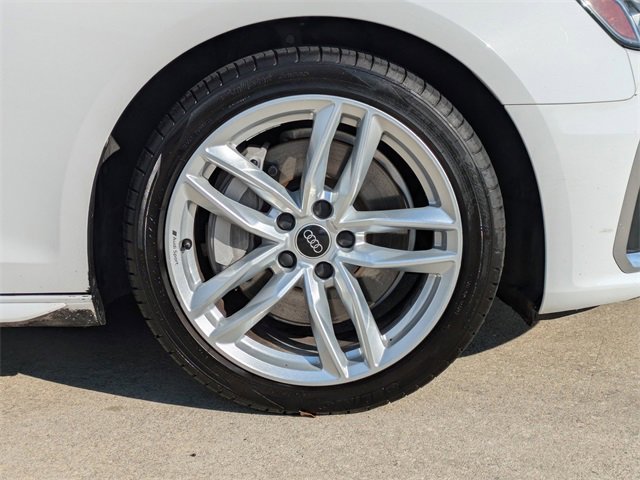 Used 2024 Audi A4 2.0T Premium Plus image 11