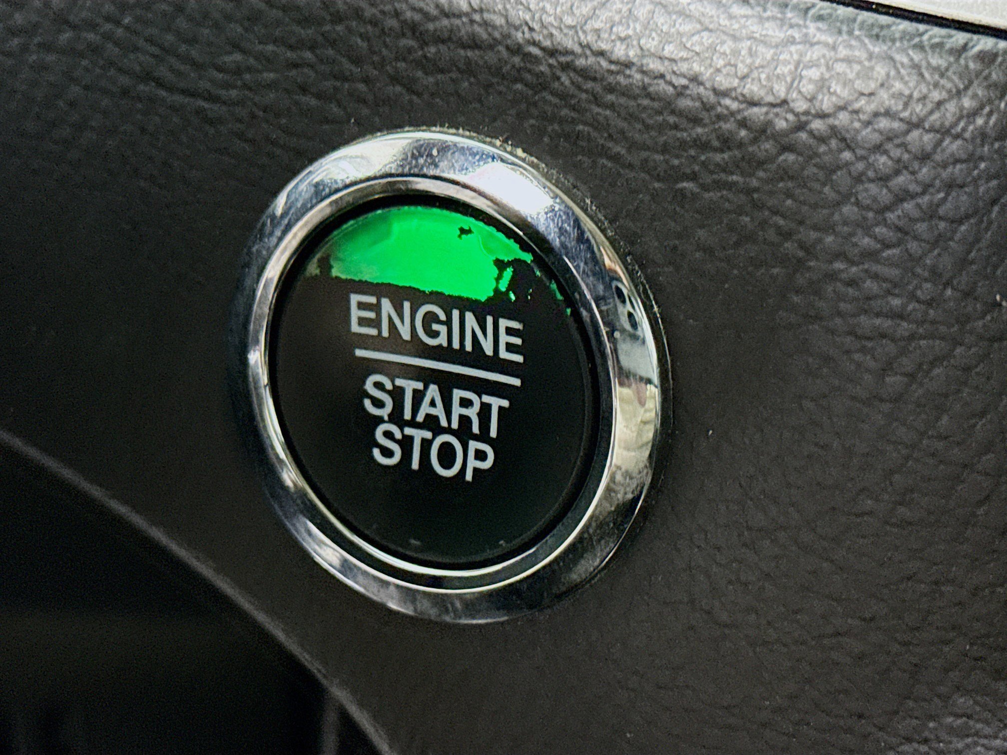 Used 2023 Ford Edge SEL image 21