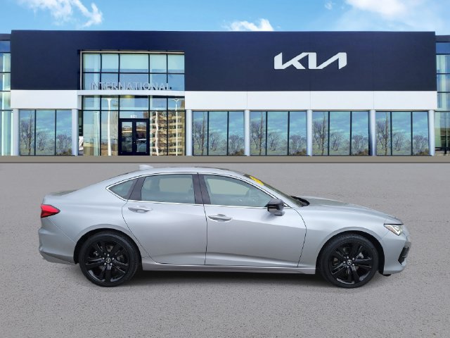 Used 2023 Acura TLX w/ Technology Package FWD image 3