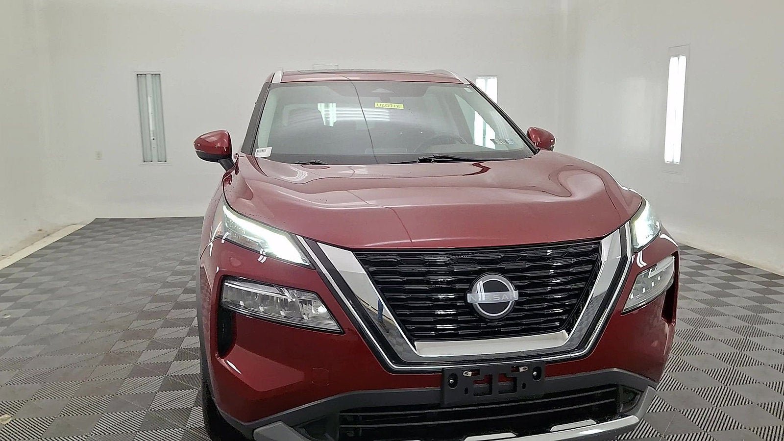 Used 2023 Nissan Rogue SV w/ SV Premium Package image 7