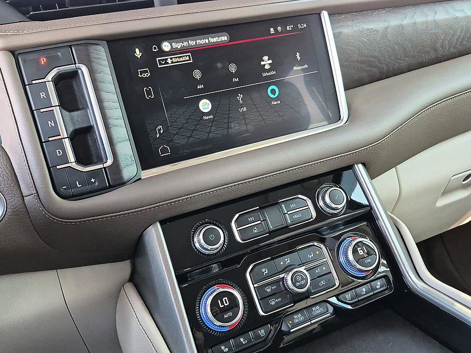 Used 2023 GMC Yukon Denali AWD/4WD image 21