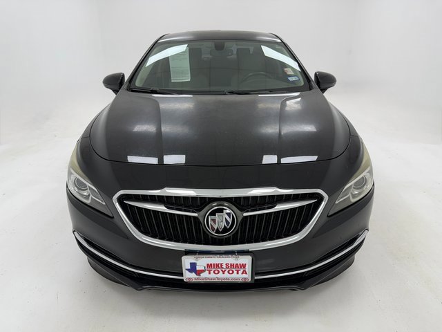 Used 2017 Buick LaCrosse image 3