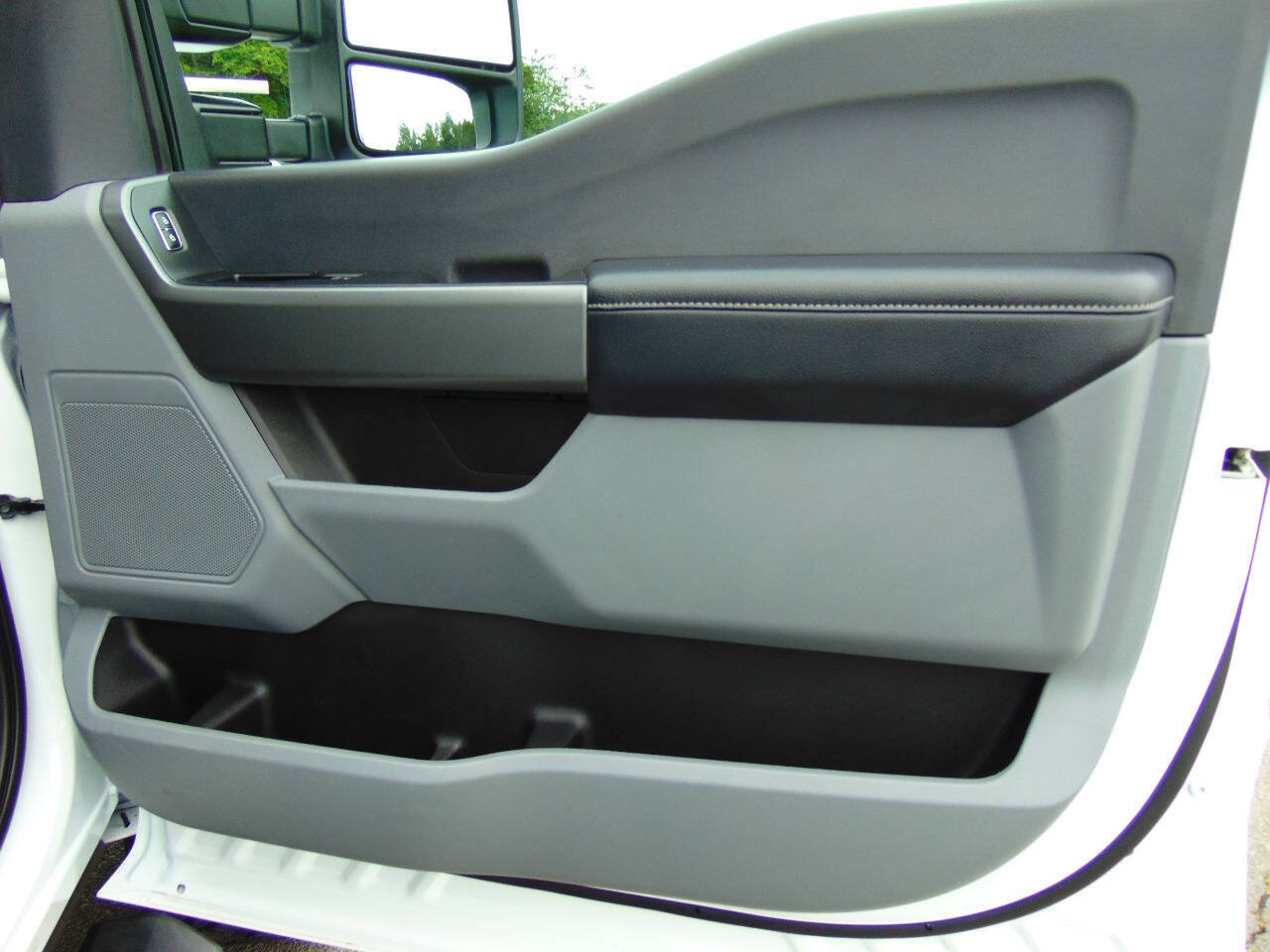 Used 2025 Ford F250 XLT AWD/4WD image 47