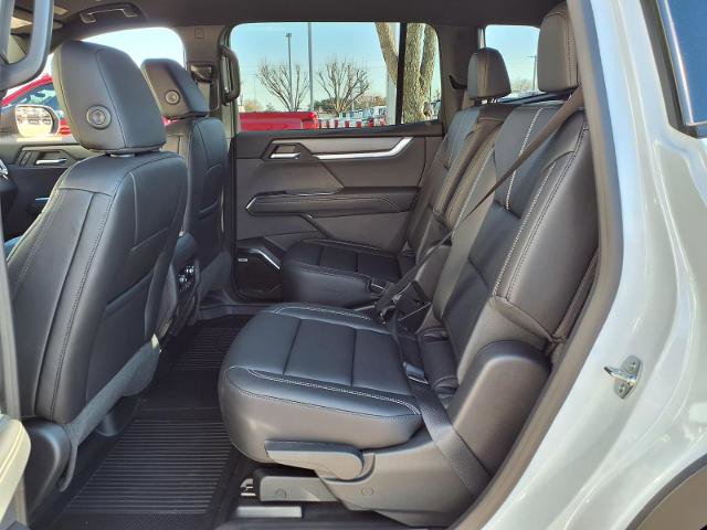 New 2026 GMC Acadia Elevation w/ Elevation Premium Package FWD image 19