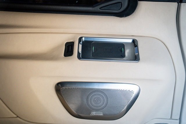 Used 2017 Mercedes-Benz Metris Passenger image 41