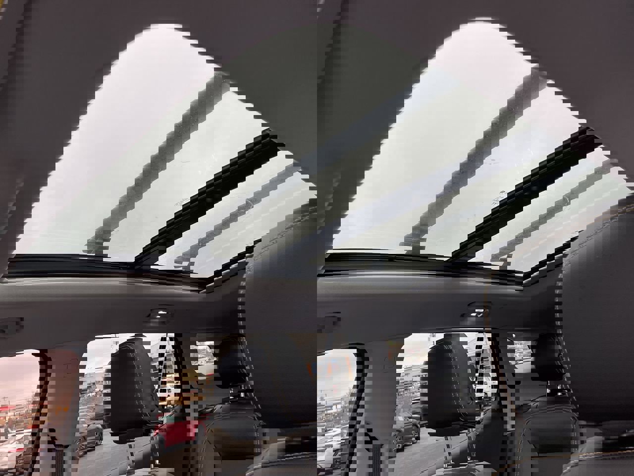 Used 2020 GMC Terrain SLT w/ Preferred Package image 18