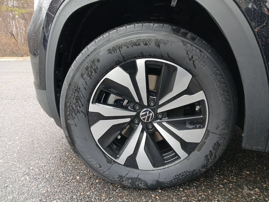 New 2026 Volkswagen Atlas SE FWD image 25