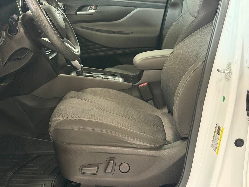 Used 2019 Hyundai Santa Fe SEL AWD/4WD image 12